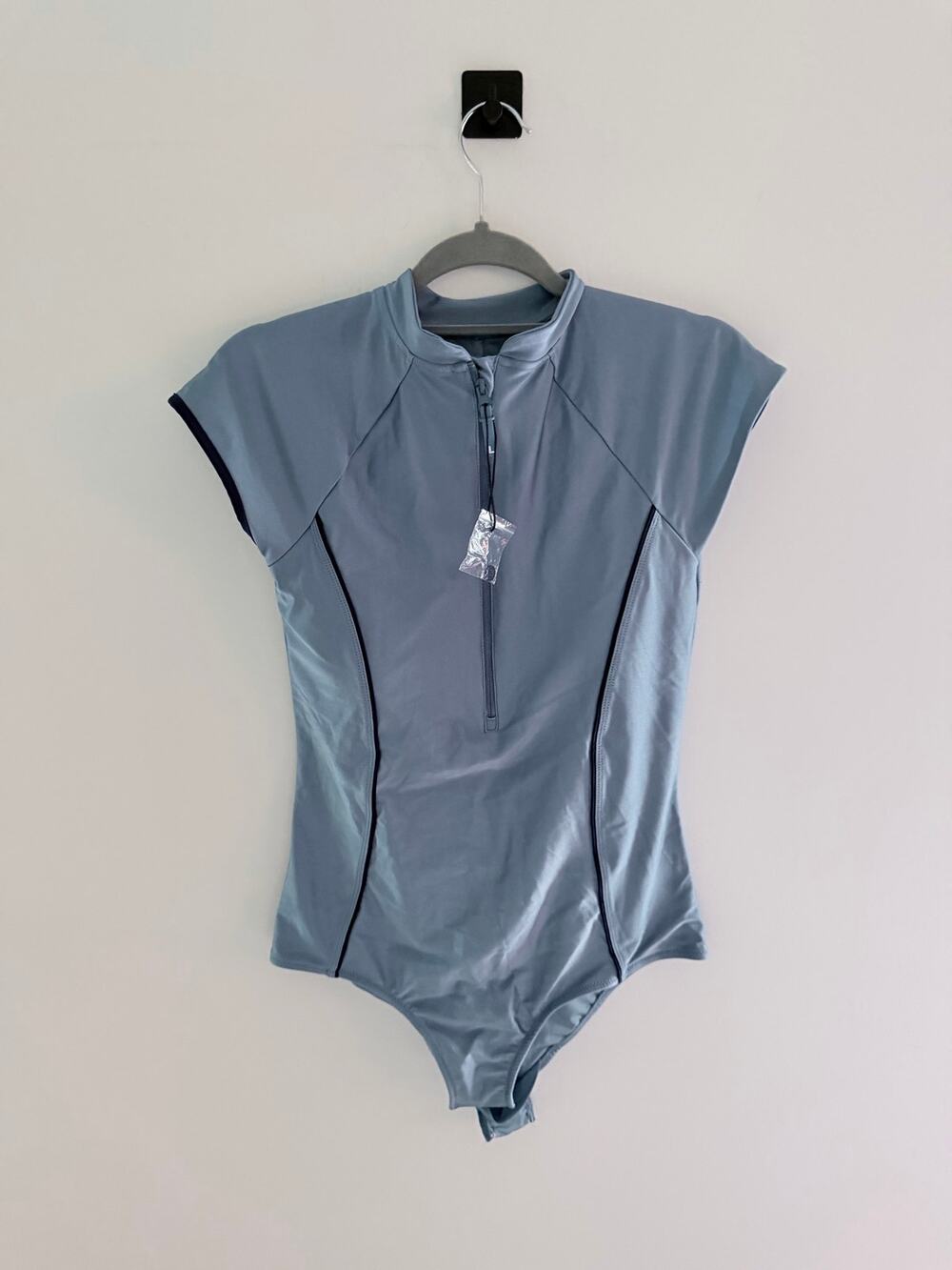 LYRA SWIM Light Blue Zip One-Piece Swimsuit-Size Large